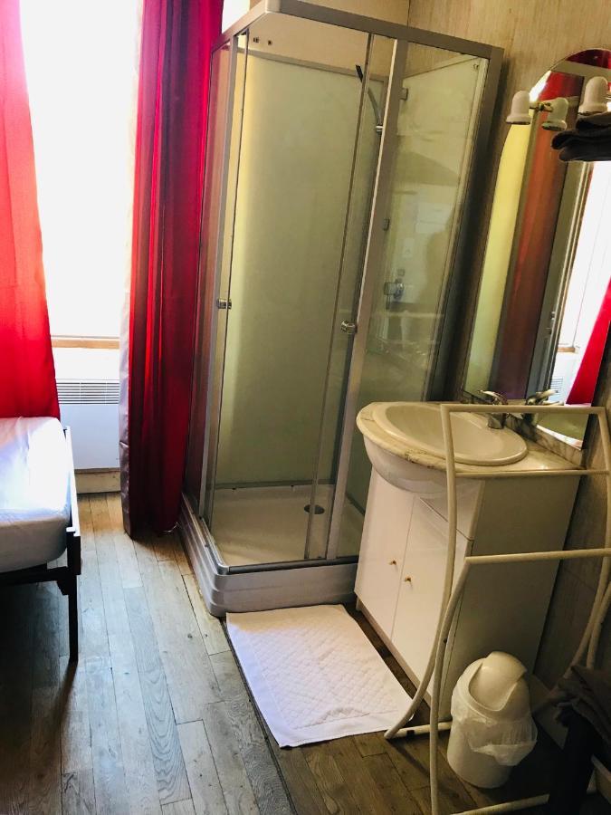 Hotel De La Gare Verchamp Eksteriør bilde